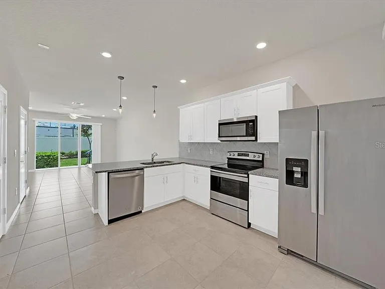 2906 Deer Pine Trl — Photo 6