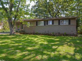 10 Wesley Dr, Sherwood, AR 72120