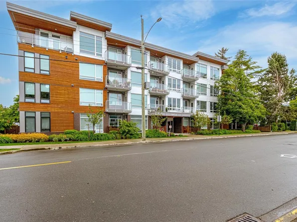 9864 4th St #103, Sidney, BC V8L 2Y8