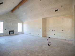 14001 Willow Ln, Edmond, OK 73049