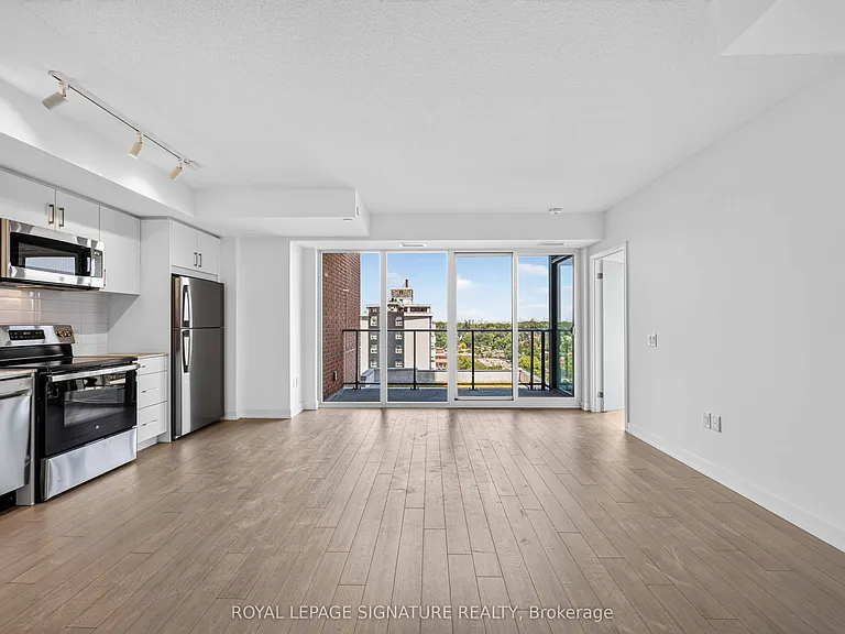 4010 Eglinton Ave W #1021 — Photo 20
