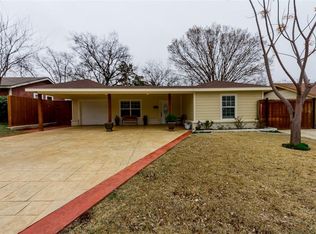 1237 Ralph St, Grand Prairie, TX 75051