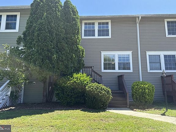 4th image of 29595 Dutchmans Ln APT 603