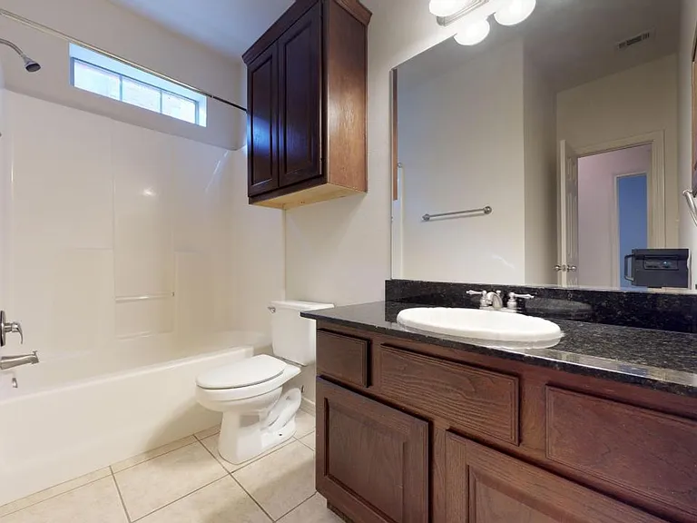 146 Forest Dr — Photo 8