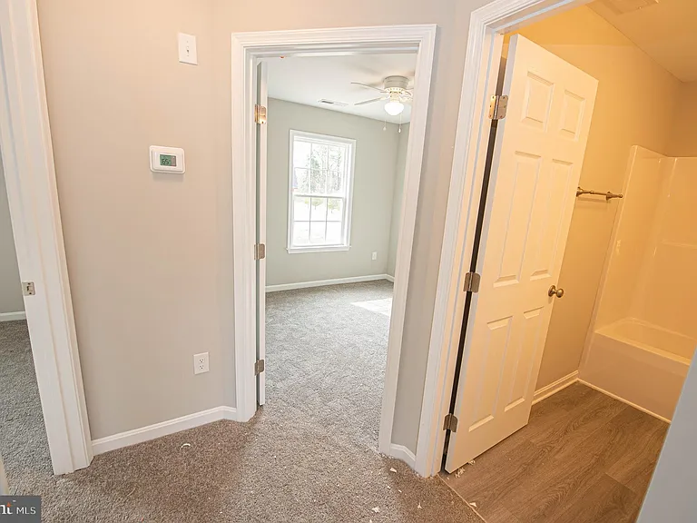 241 Morgans Ct — Photo 48