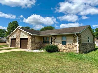 1800 E Lowell St #1800, Muncie, IN 47303