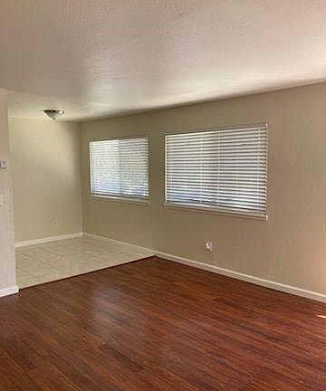 4th image of 2131 Sacramento St #10