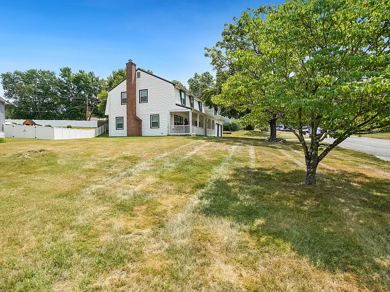 1108 Port Echo Ln — Photo 3
