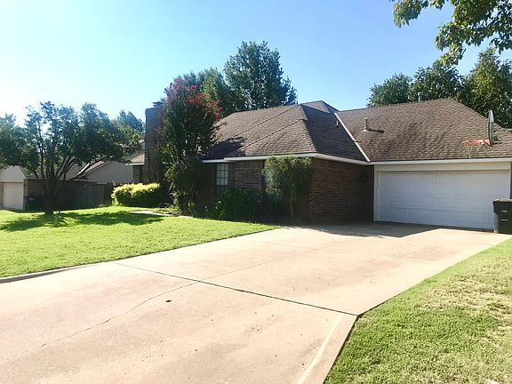 3rd image of 7 Brentwood Pl