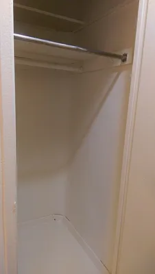 Rented by Manhattan Apartment Organization | media 25