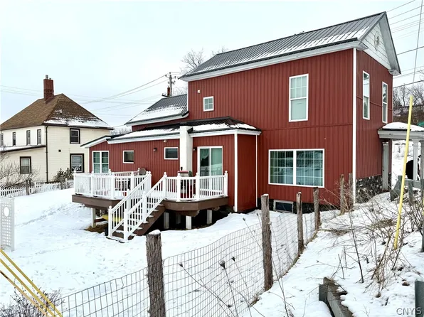 52 William St, Gouverneur, NY 13642