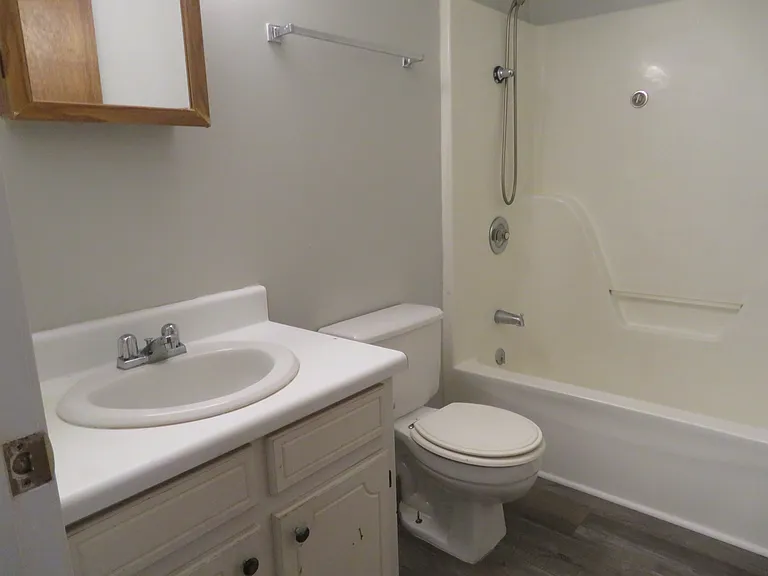 1408 S Fant St #E — Photo 7