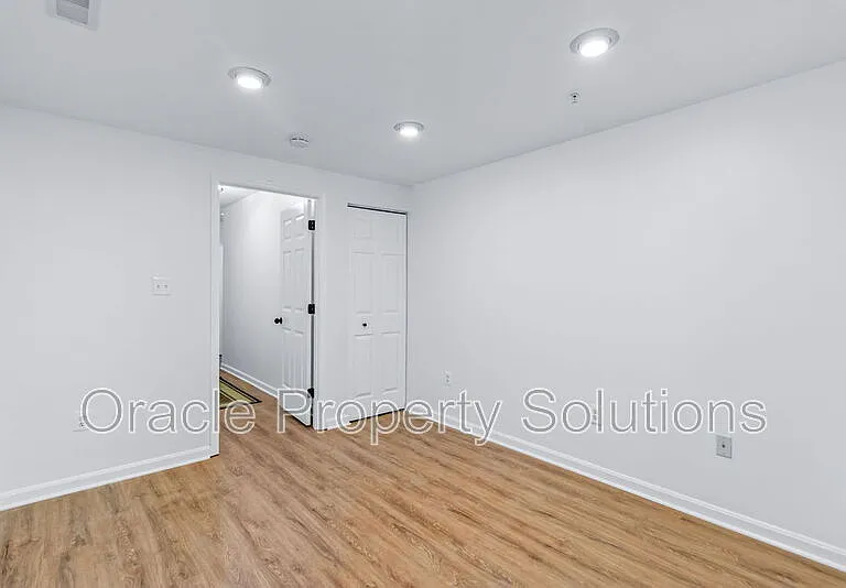 9005 Constant Crse — Photo 27