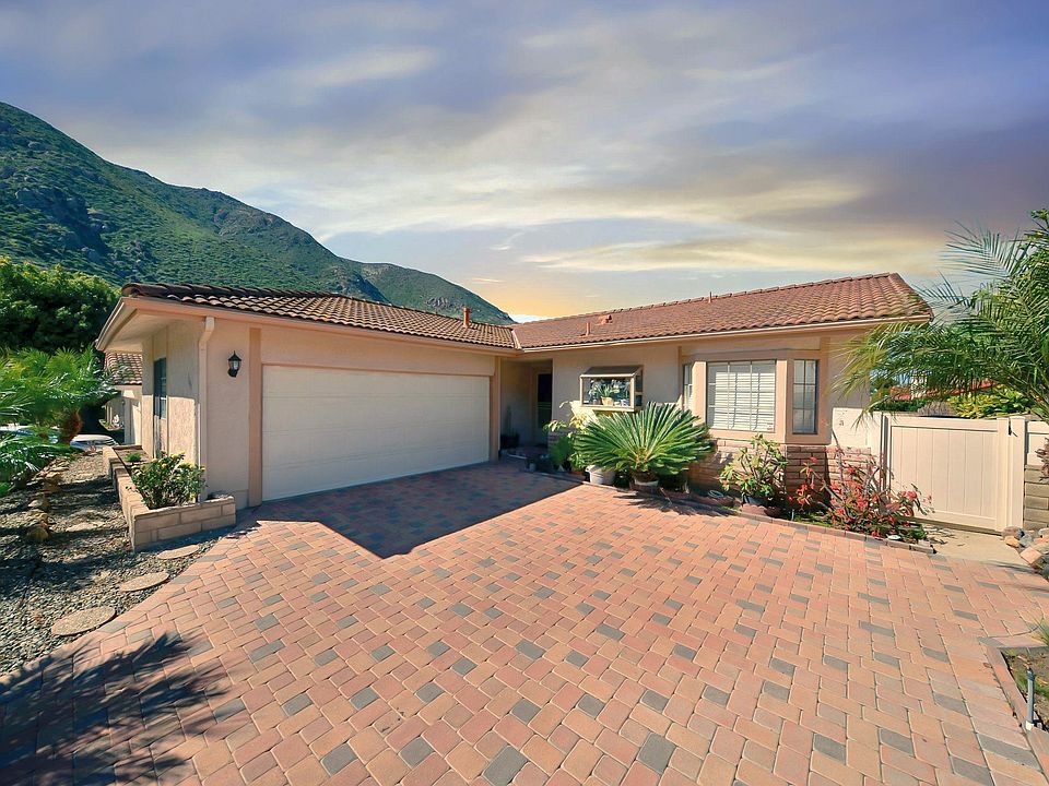 1st image of 1185 Itamo St
