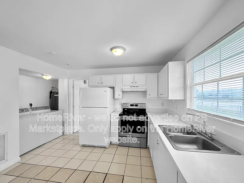 5467 2nd Ave