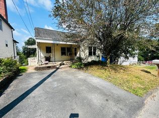 1866 Owens Ave, Fairmont, WV 26554