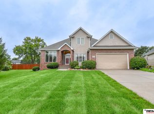 3303 Gettysburg Dr, Lincoln, NE 68516