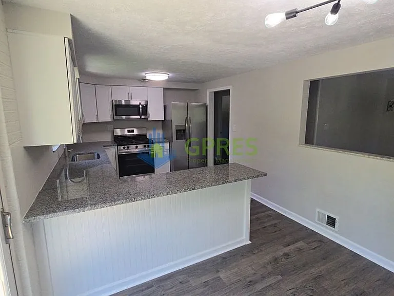 5601 Rodgers St — Photo 8