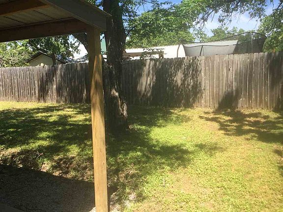4th image of 1517 Hill Glen Dr
