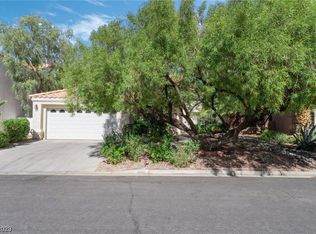 9208 Red Twig Dr, Las Vegas, NV 89134