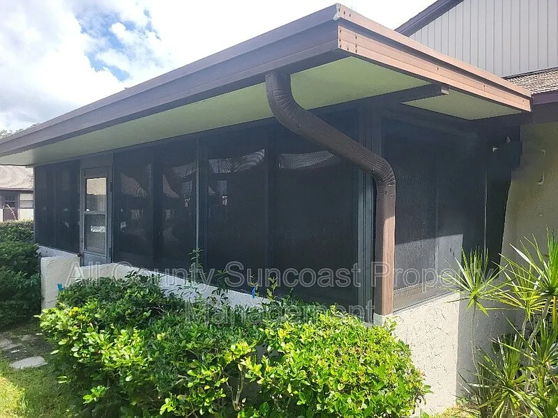 2 bed, 2.0 bath, $1,875 — Photo 2