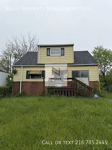 3337 E 130th St Photo 1