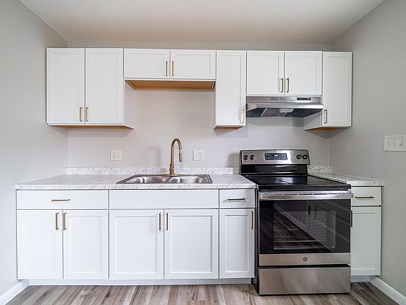 5th image of 712 Kirkwood Dr #1