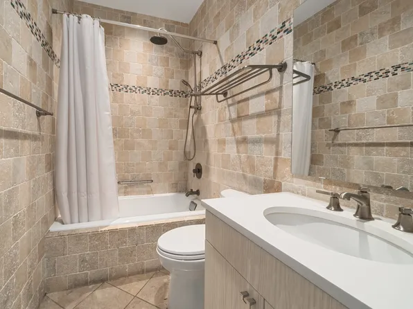 422 East 84th Street image 11 of 23