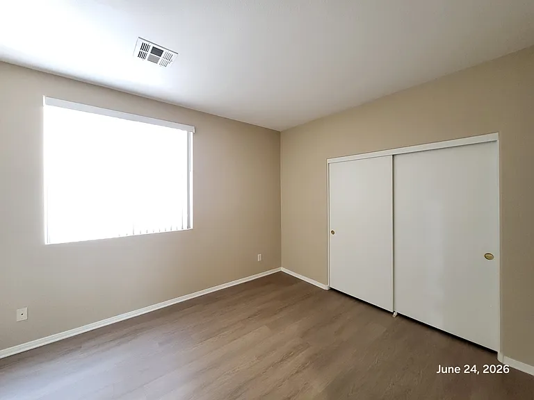 5535 Crescent Valley St — Photo 7