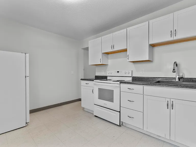 62 Main St #L — Photo 7