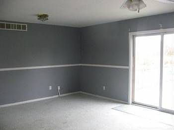 4th image of 276 Leaver St