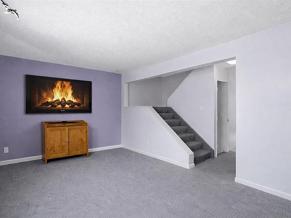 5th image of 100 N Pennsylvania Rd SE #41