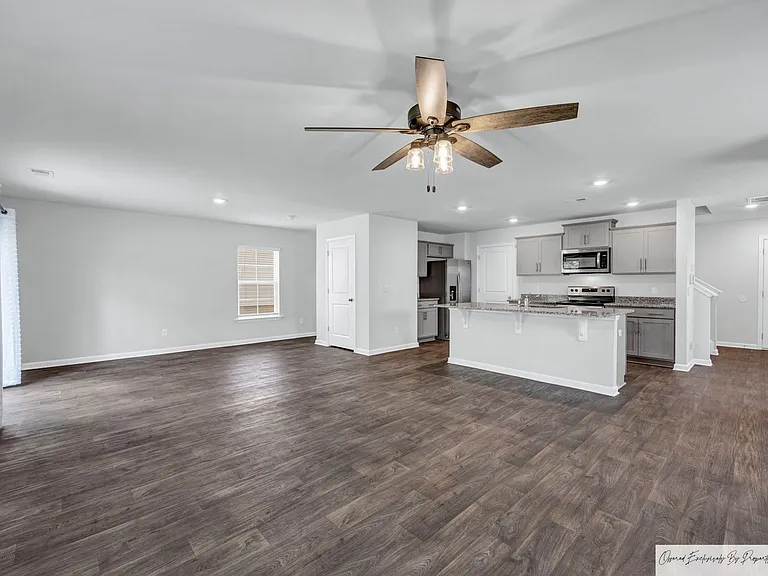 2128 Elmridge Rd — Photo 12