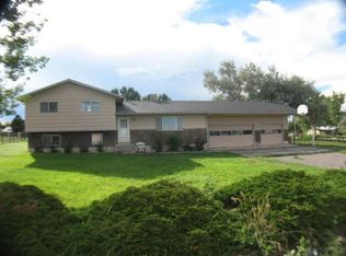 1765 Somerset Ln, Pueblo, CO 81006