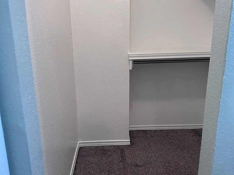Las Violetas Apartments — Photo 63
