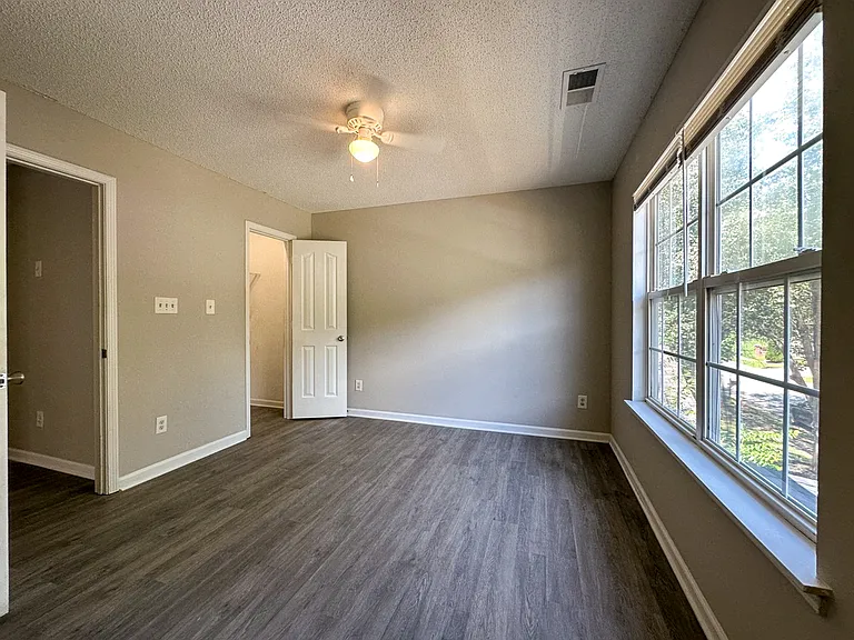 12143 Brownestone View Dr — Photo 10