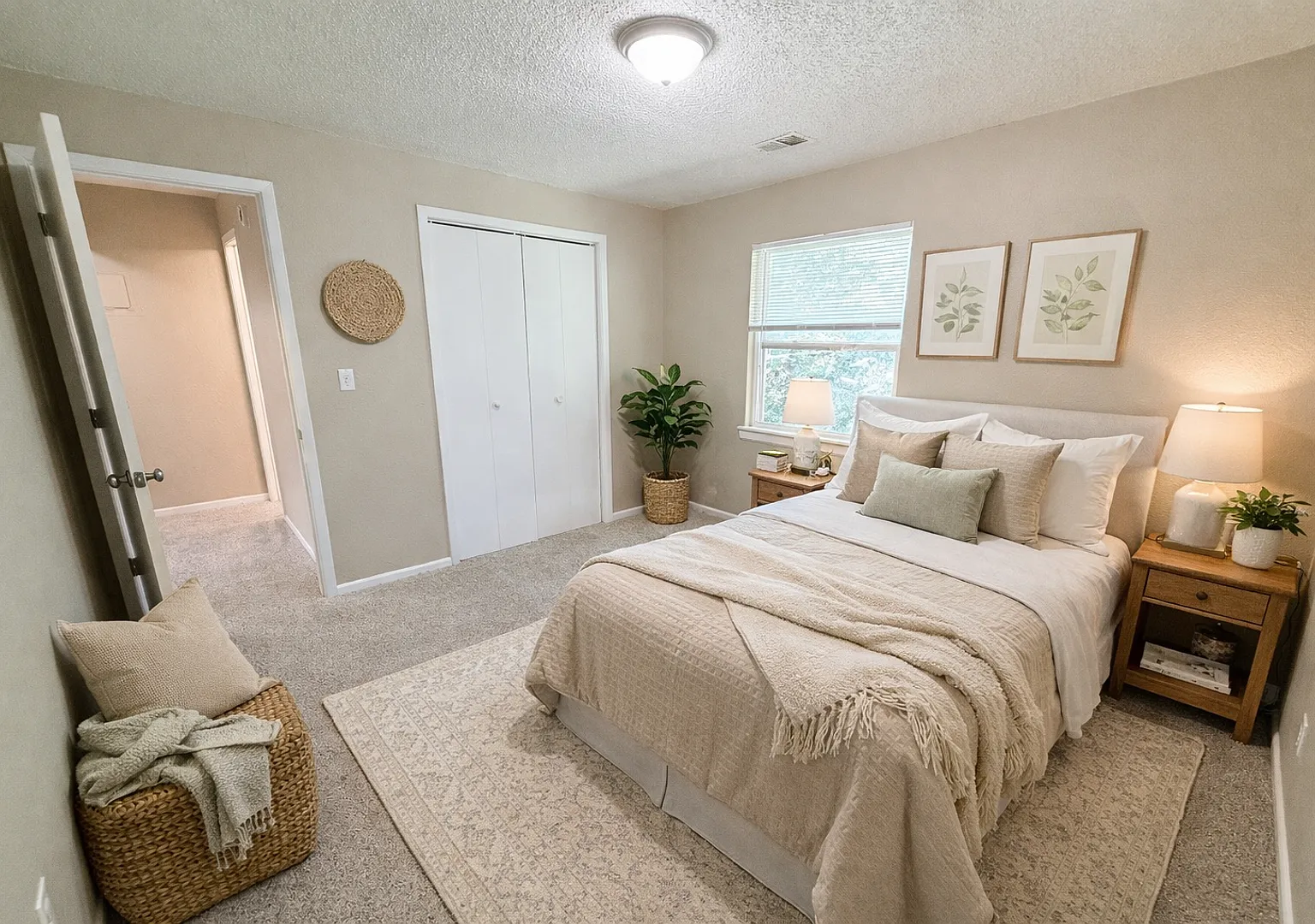 Edgewood Apartments — Photo 1