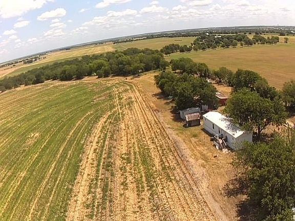 2nd image of 1201 County Road 460