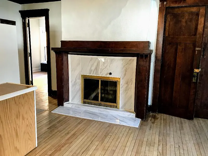 149 E Gilman St — Photo 3