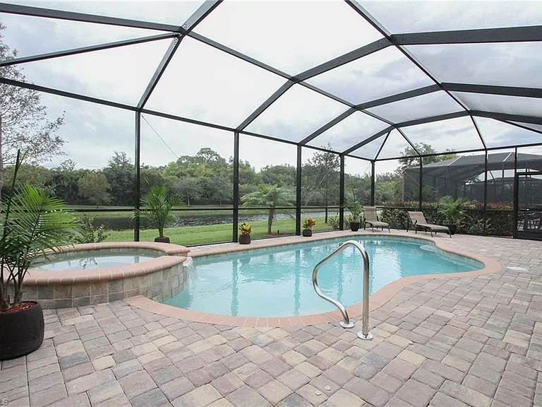 3122 Aviamar Cir — Photo 19