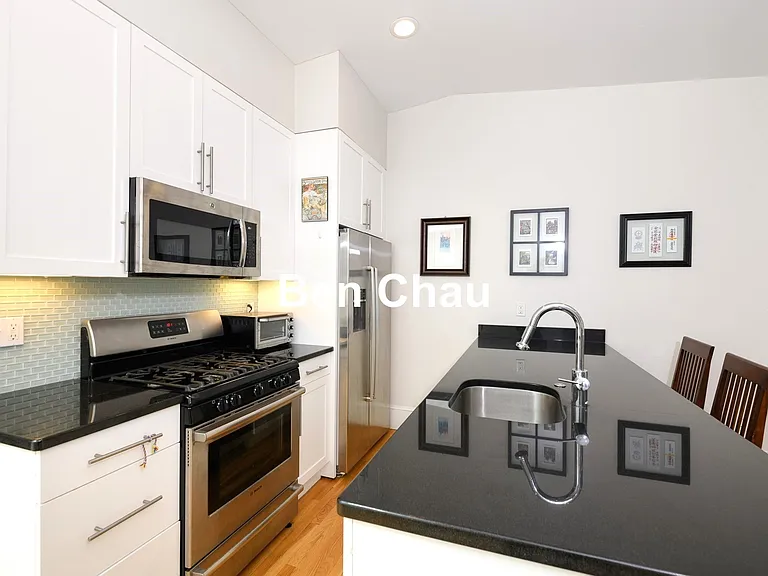 87 3rd St #1-B — Photo 4