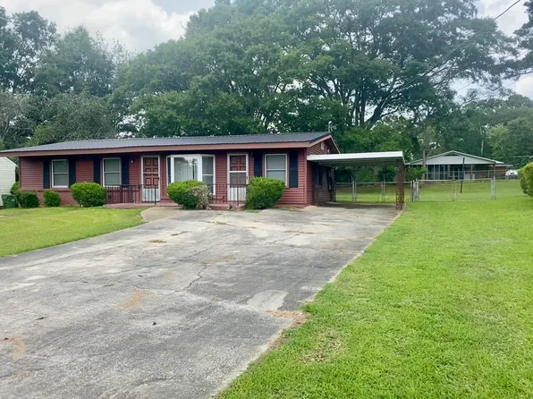 810 S 11th St, Lanett, AL 36863