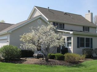 1295 Karyn Ct, Dundee, IL 60118