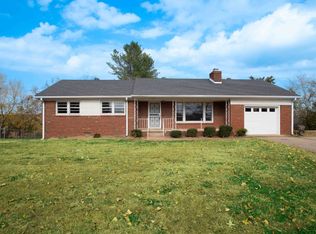 49 West Dr, Clarksville, TN 37040
