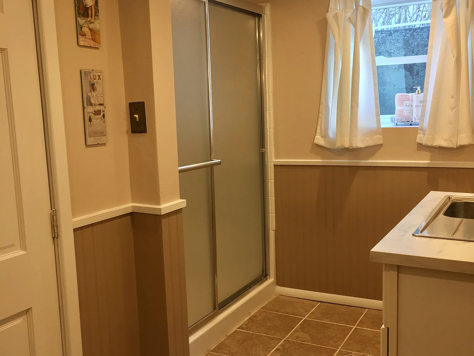 1 bed, 400 sqft, $1,500 — Photo 3