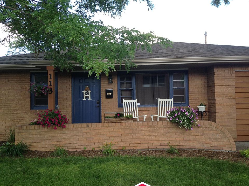 1st image of 115 N Carr Ave