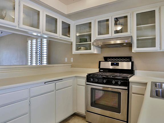 3rd image of 34073 Emily Way