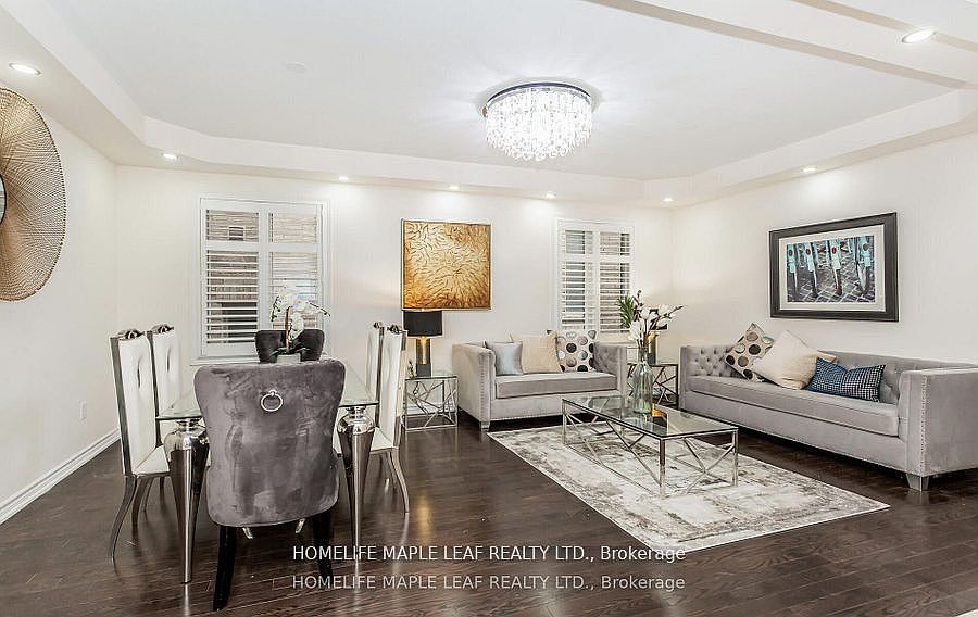 1st image of 11 Cloverhaven Rd