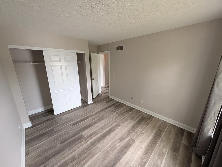 253 Dewfall Dr — Photo 25