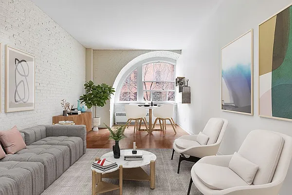 Rented by Compass | media 7